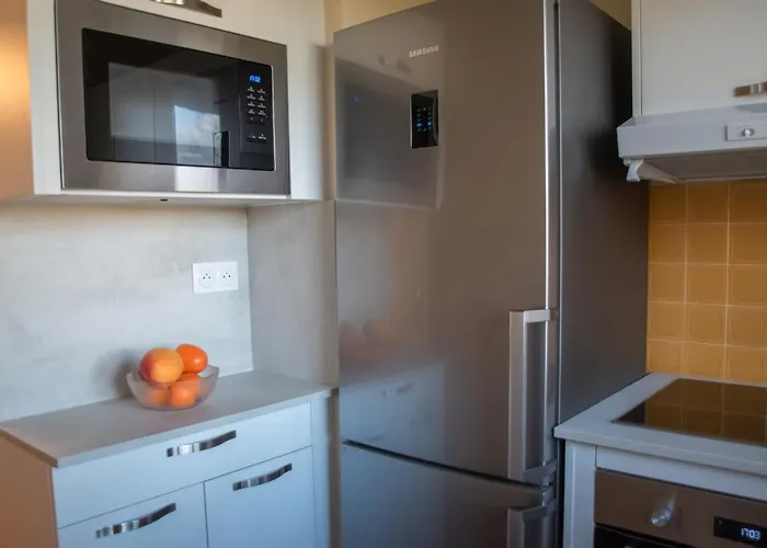 Joli F3 - 50m De La Cabourg